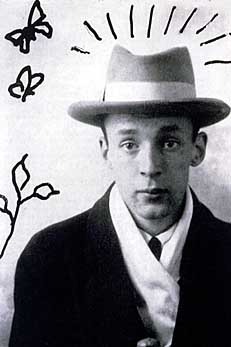 nabokov4.jpg (17728 bytes)